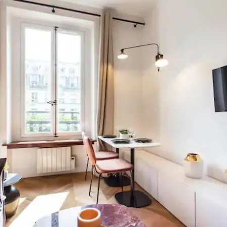 Central Apartment Tronchet 1G Paris Extérieur photo